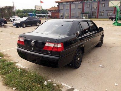 新人报道,07款3000放两张图给坛子,不喜勿喷啊.