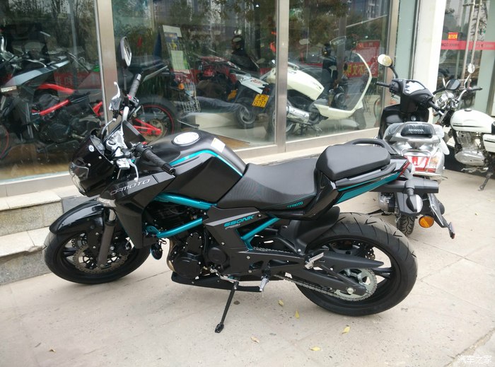 北京春风2015款650nk已经到货了有图有真相