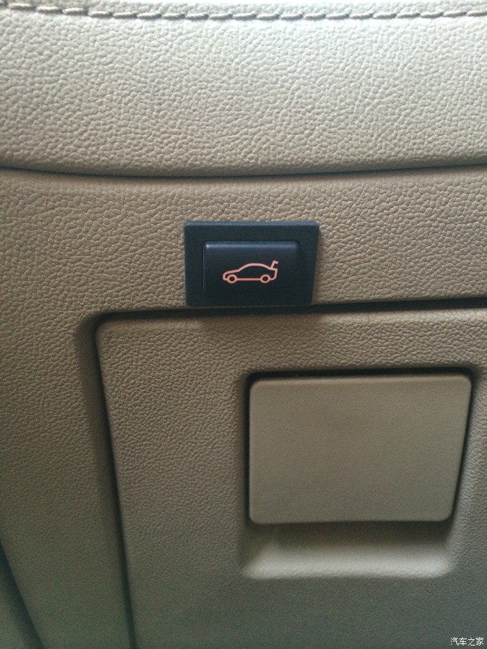 新君越加装车内后备箱开关