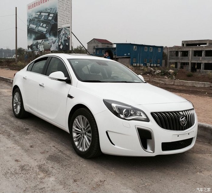 2014款君威gs燃情运动版提车