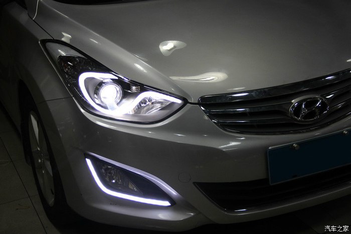 现代朗动安装光速大灯总成 专车专用 广州酷斯特汽车装饰改装中心