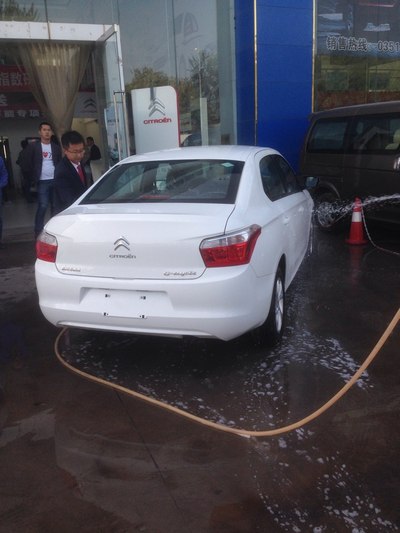 2014全新爱丽舍cng版加装wtcc套件 简单装饰