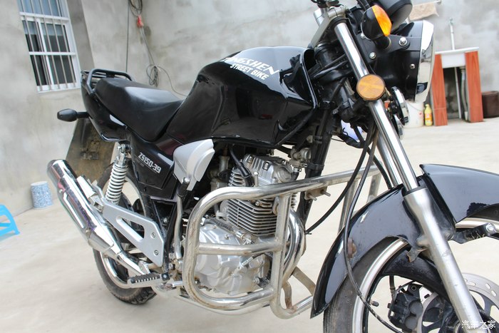 出售很新的 宗申比亚乔zs150-39