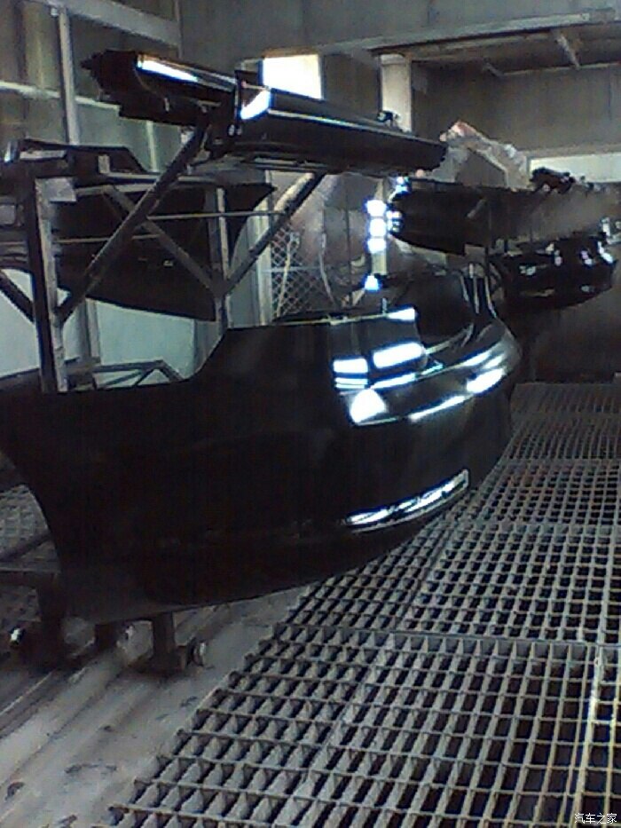 这就是喷漆现场