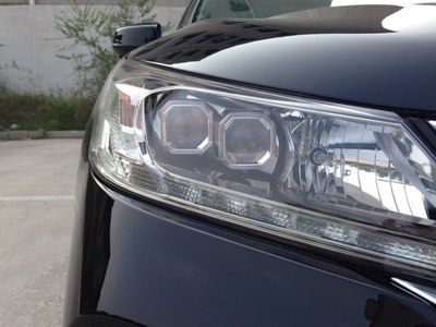 关于雅阁的近光灯!