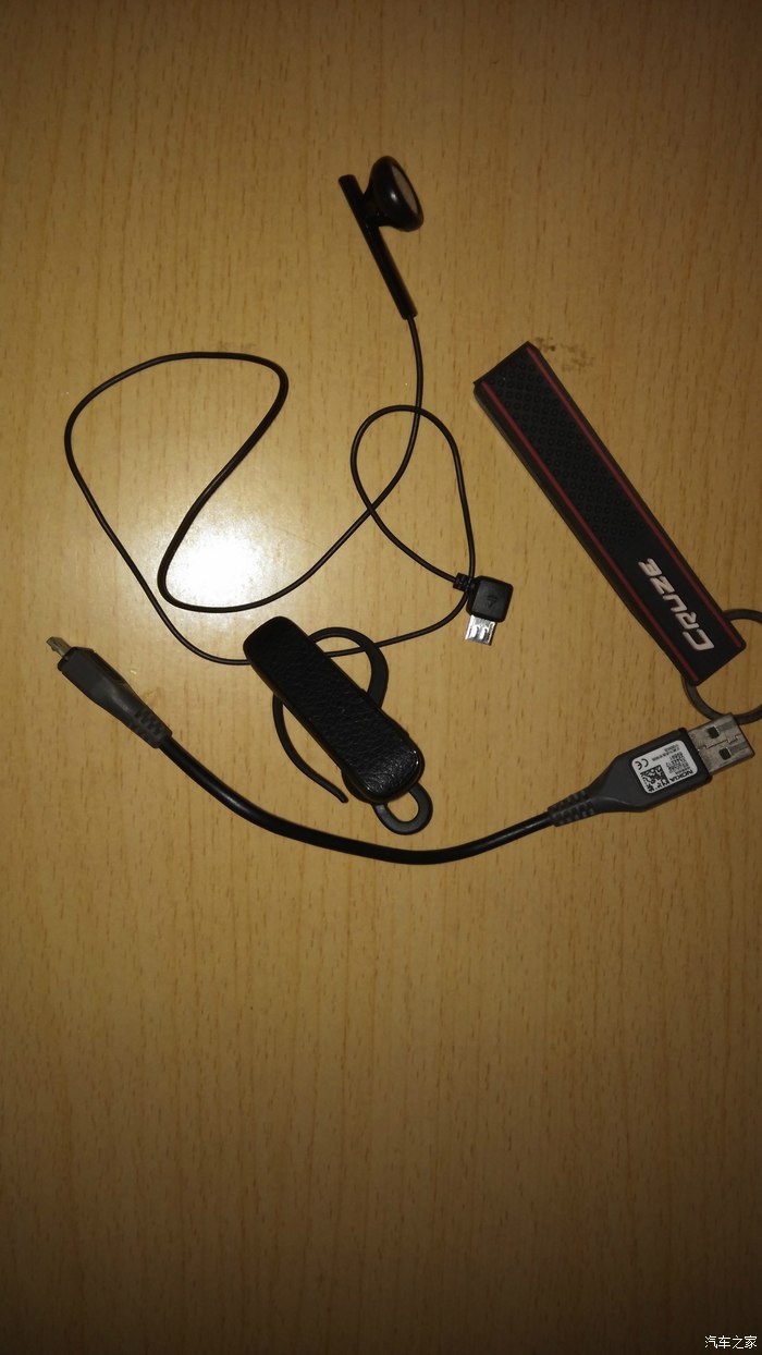 出个捷渡d600睿智版后视镜式行车记录仪一台