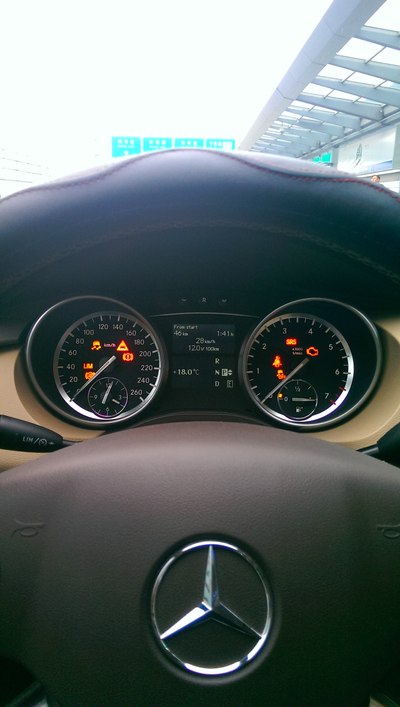 奔驰r350用车小结和几个问题请大家来看看