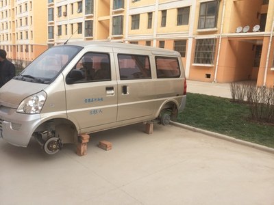 这几天好多偷车贼,请看图