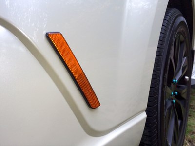 加装美规版反光片_傲虎论坛_手机汽车之家