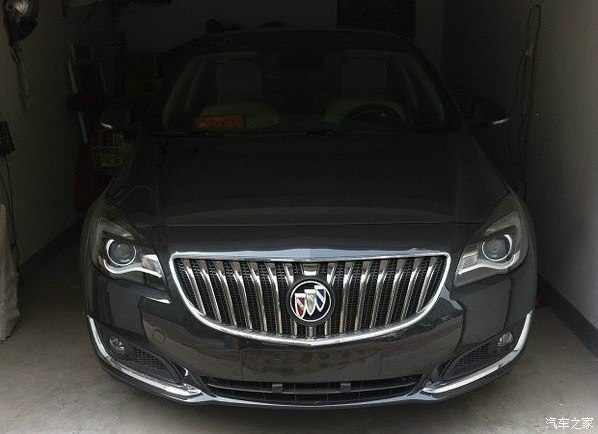 君威炫灰色很丑吗?感觉很闷很沉的样子!