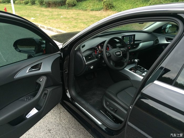 奥迪a6l黑内黑外 提车 作业---多年的奥迪梦