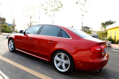 tts火山红高清单反图---耀世登场