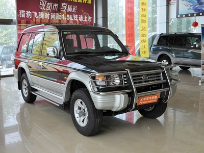 长丰猎豹6481. 黑金钢 20万内硬派越野