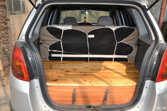 奇瑞x1最实用的床车
