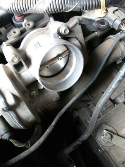 11款2.3大致6w公里大保养