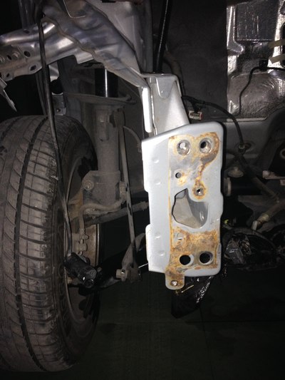 前纵梁变形整形后车还能开吗?有什么安全隐患?