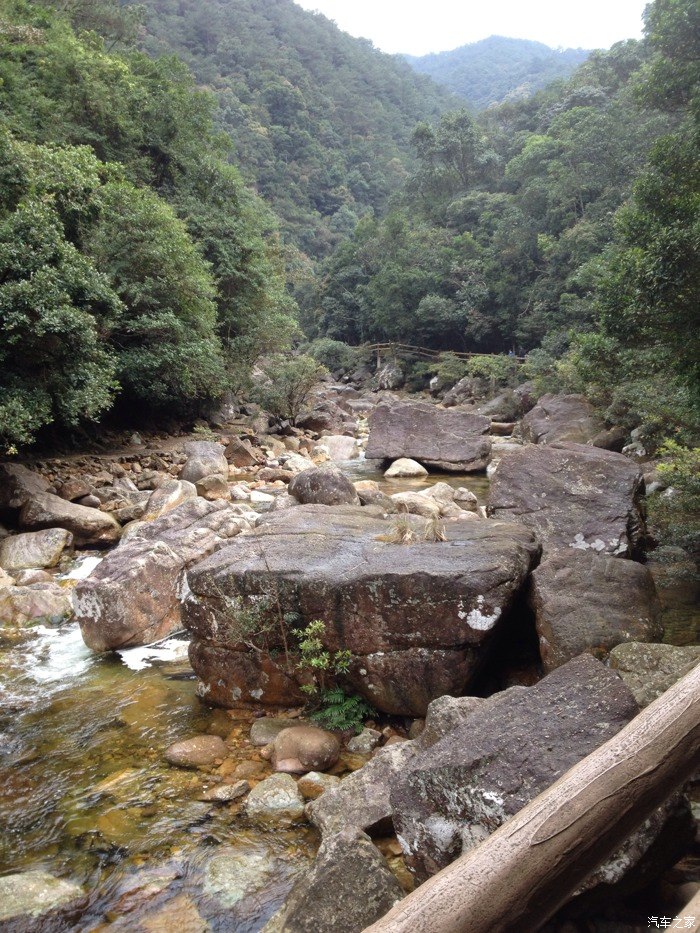 一路凉飕飕的上思县十万大山游记