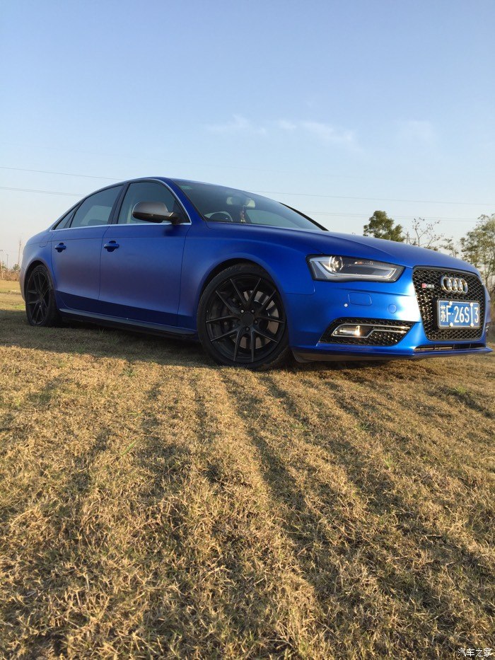 【图】2013款a4l冰蓝色贴膜 膜是送的哦!_奥迪a4l论坛_汽车之家论坛