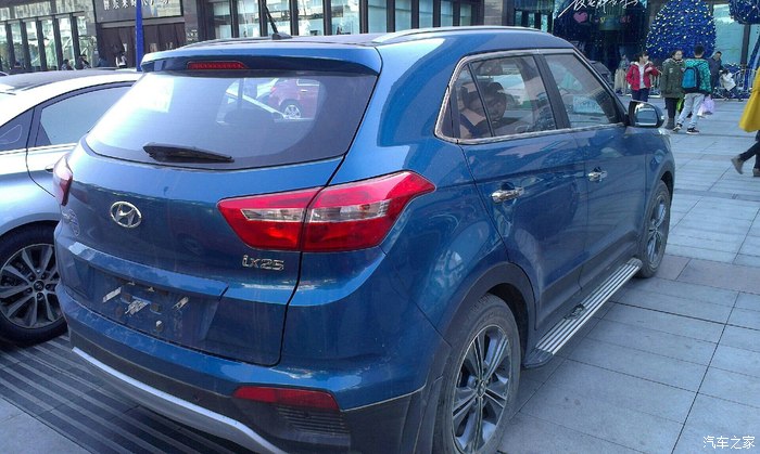 【图】今天上街偶遇蓝色25,真是帅呆了_北京现代ix25论坛_汽车之家