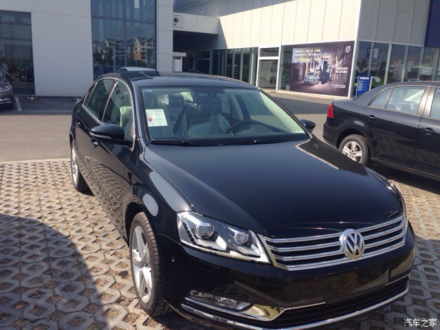 2015款迈腾2.0t尊贵型