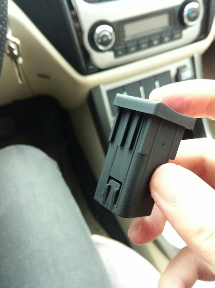 经典帝豪加装usb充电口超详细