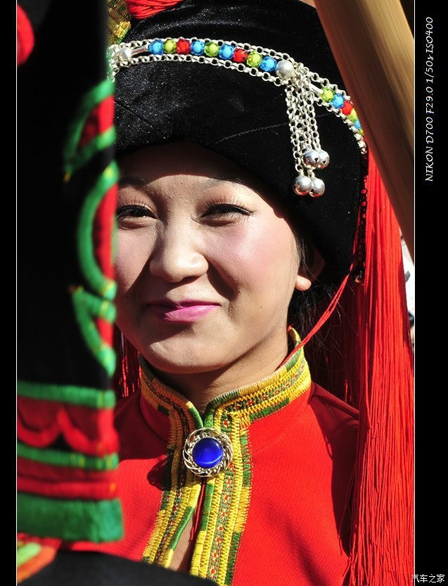 到绿春参加长街宴哈尼美女满大街摄影纪录片