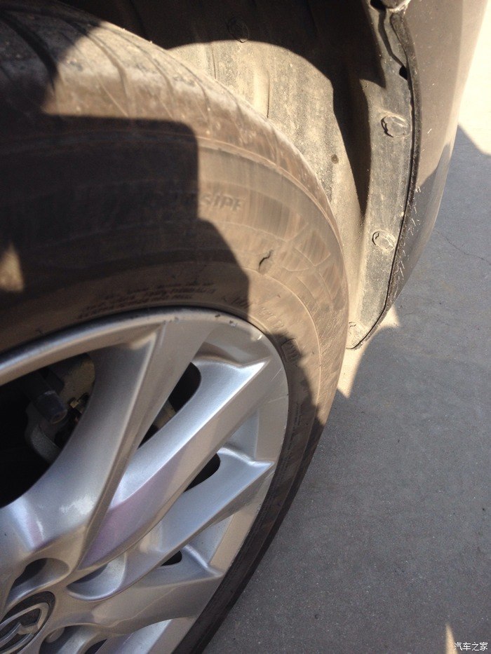 轮胎破了