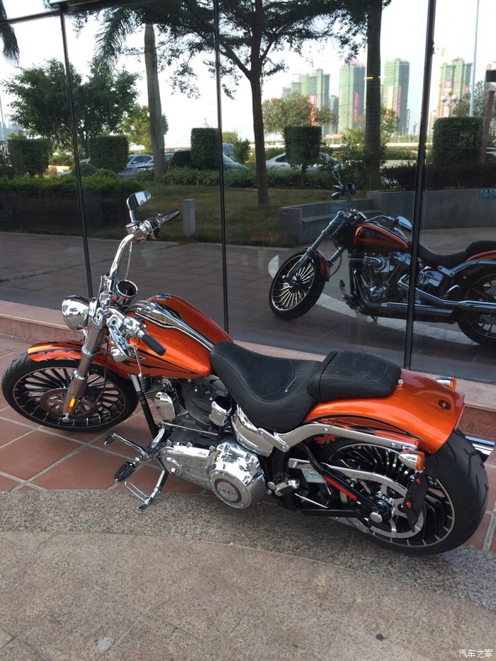 出让2014款关贸哈雷cvo突破者