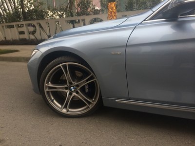 低调原厂范,20寸原厂361轮毂上身效果_宝马3系论坛_手机汽车之家