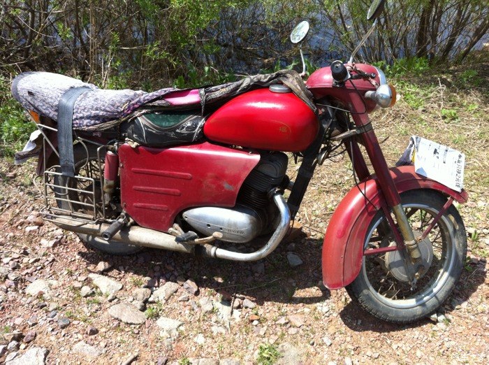 经典老车:用了快20年的国产幸福250-a摩托.