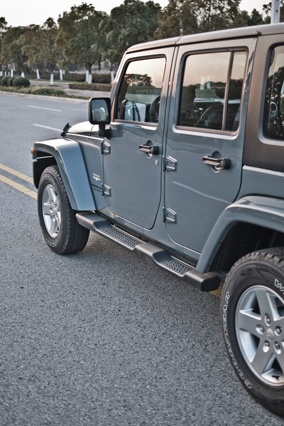 匹兹堡灰新车作业