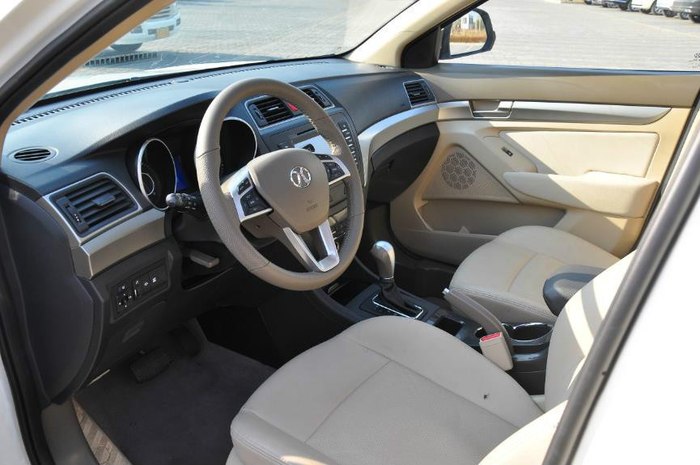 本人有幸见到了绅宝x65的实车,内饰真心赞!有图有真相!