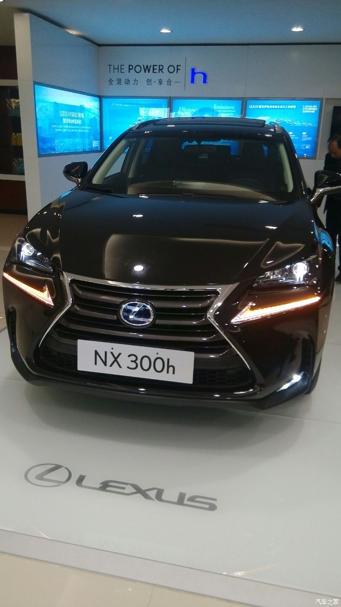 3081 | 回复: 28 雷克萨斯nx论坛 有没有大神敢发个黑色的实拍图片?