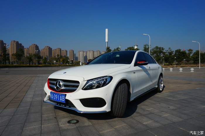 【图】私人定制,绝不一般(全球首提伪c400l四驱版高清作业)_奔驰c级