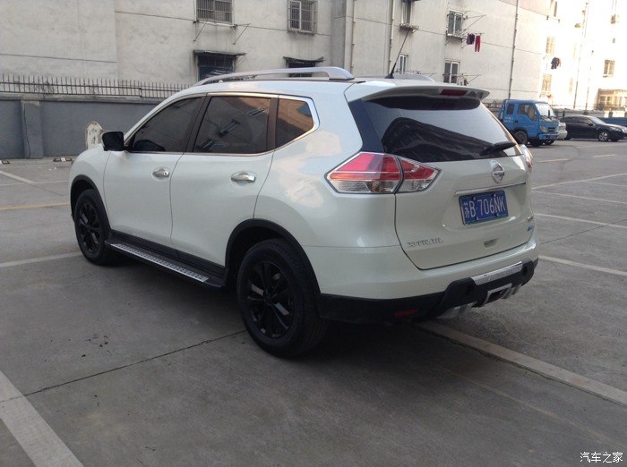 新奇骏白外黑轮毂改装完成