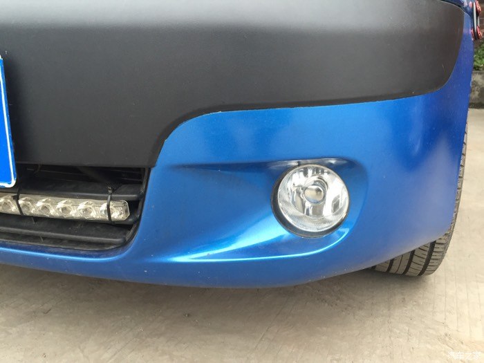 乐驰雾灯位置还差点什么不