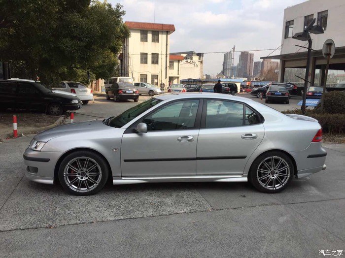 07年精品中的精品萨博93大t一手车9万多公里假的砸车