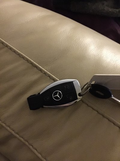 【图】为什么钥匙不一样?_奔驰e级论坛_汽车之家论坛