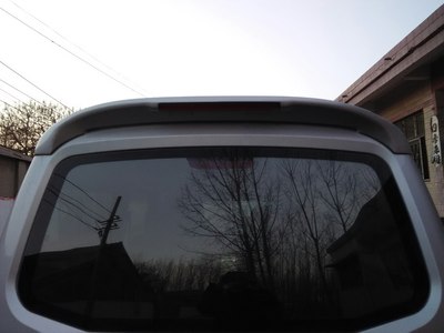 有没有自己装过尾翼的高手_五菱荣光论坛_手机汽车之家