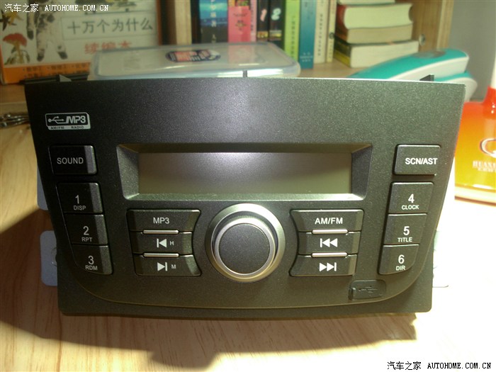 兄弟,请问我的这款2013新凯的功放 收音 mp3可否加装你的这种后置aux