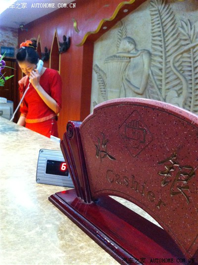 【自驾游记】美丽的西双版纳州勐泐大佛寺信奉