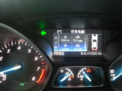 油耗12个,2.0t发动机不省油啊