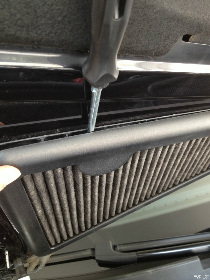 成功拆下空调滤芯分享下拆解方法