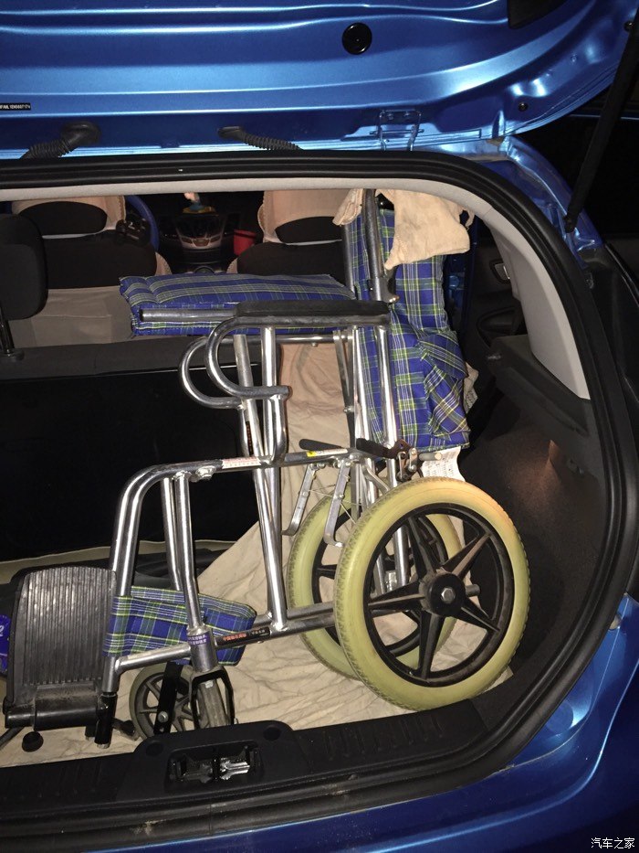 后备箱真的太小了