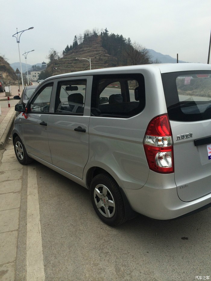 【图】今天提车了,银色1.5手动基本款!_五菱宏光论坛_汽车之家论坛