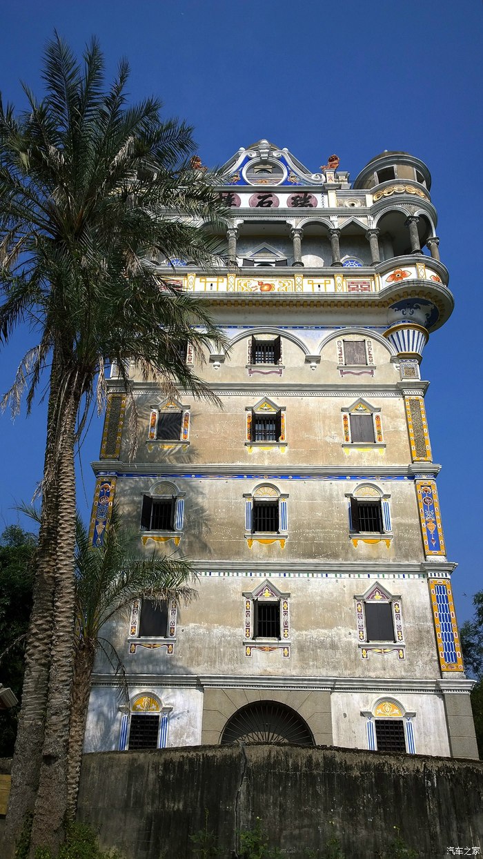 看过瑞石楼,别的楼简直太简陋了