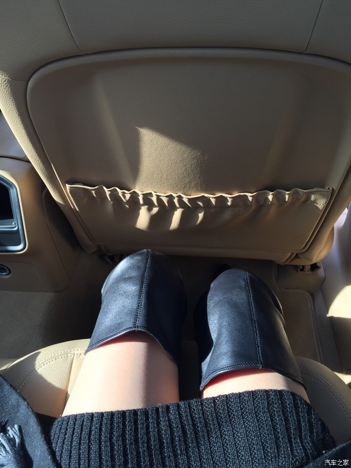 macan后排空间大吗