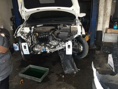 大梁撞这样严重吗?_朗动论坛_手机汽车之家