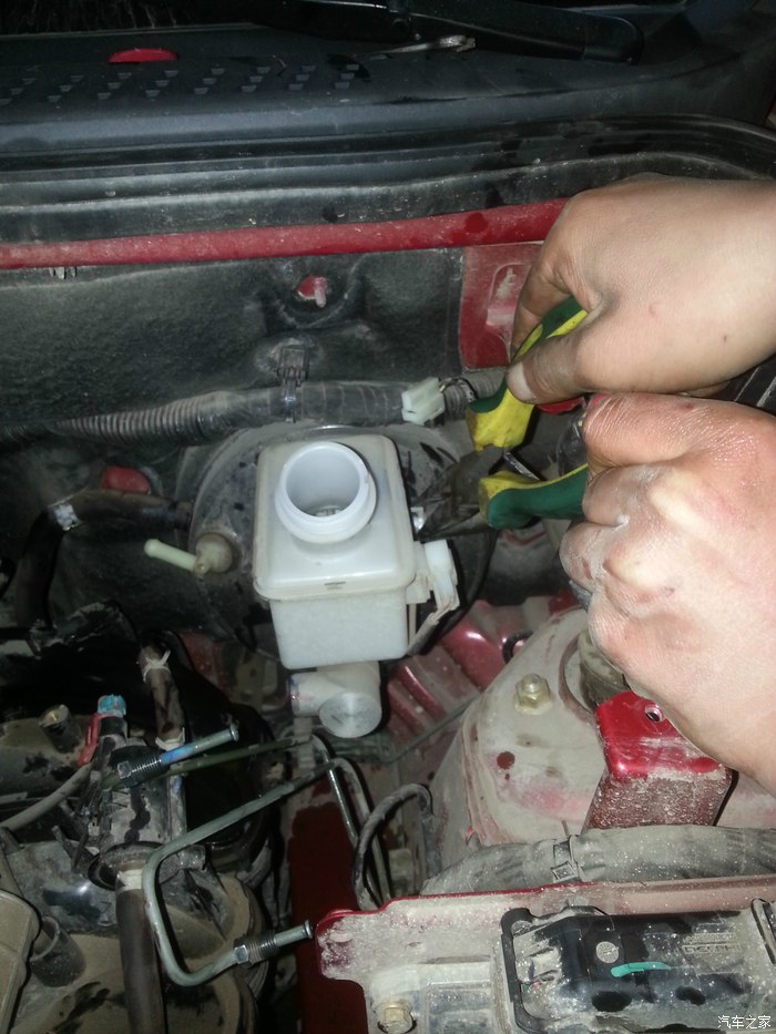 更换刹车总泵全过程