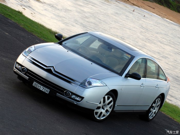 那些年,雪铁龙让人眼馋的好车——总统座驾,魔毯c6